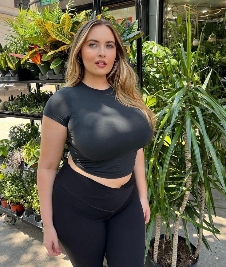 Call Girl Sector 69 Chandigarh Rekha